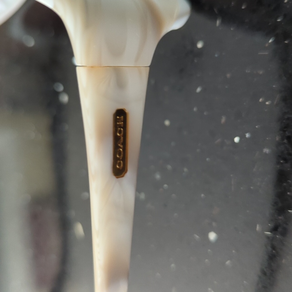 Ivory Coach sunglasses - Picture 4 of 8